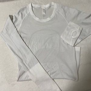 Lululemon Swiftly Tech Longsleeve top